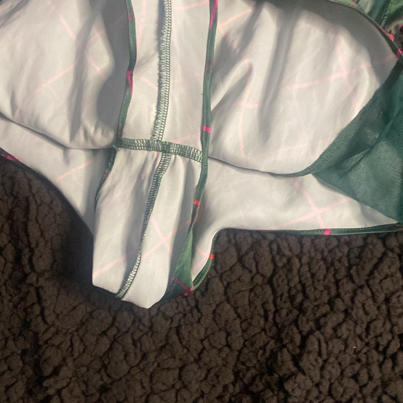 Dainty an sexy intimate wear! Tue in back with back open/see through! - Picture 6 of 8